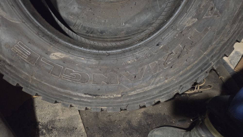 315/80R22.5 продам шину