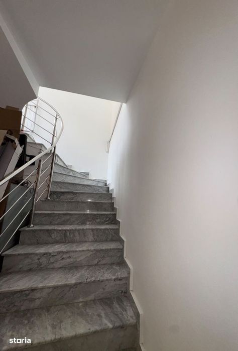 Apartament spatios 4 camere - zona Promenada Mall