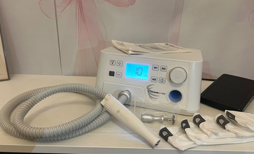 Marathon cyclon vac-електрическа пила с вграден прахоуловител.