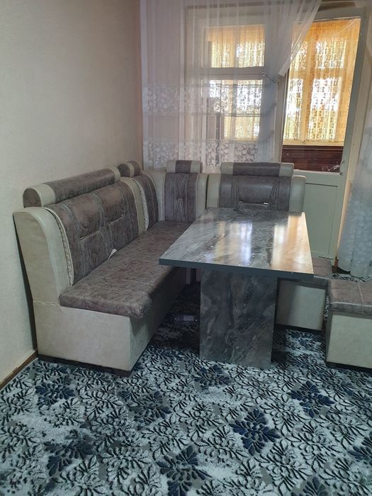 Фаргона шахар маркази, Мухайё, Бегонияда, 2-кават, 2 хонали квартира