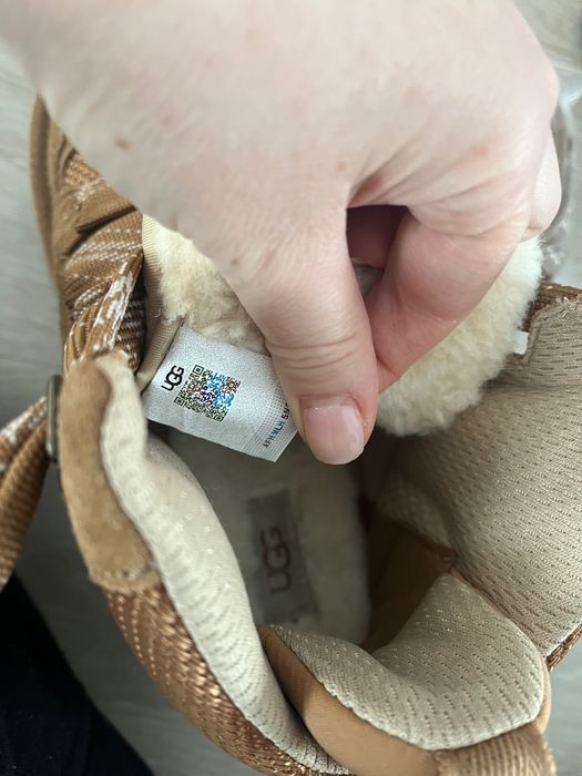 UGG Lowmel, marimea 37