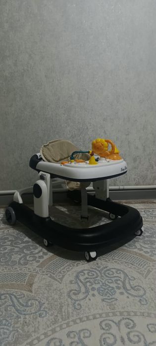 Продам ходунки детские