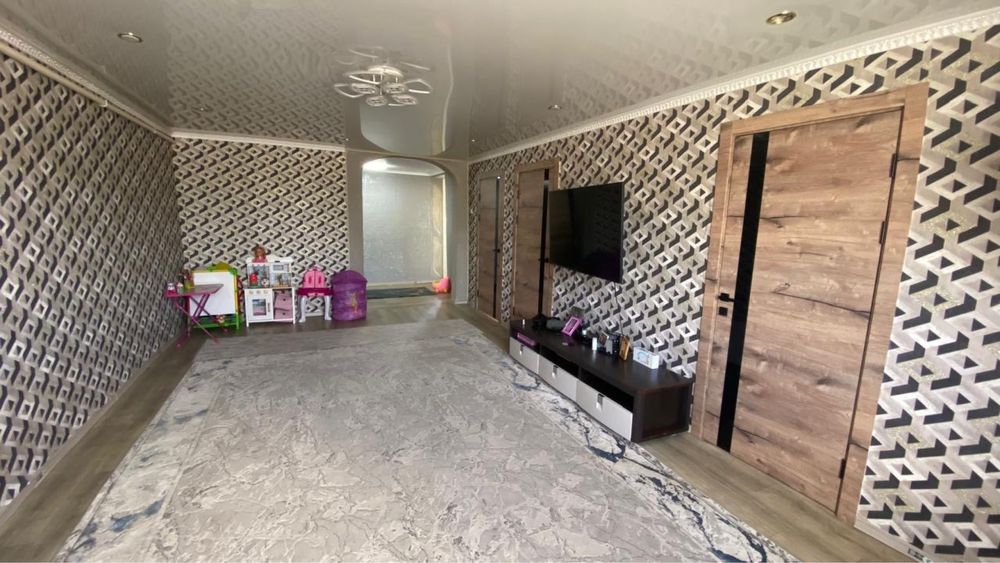 Продам частый дом 4- комн