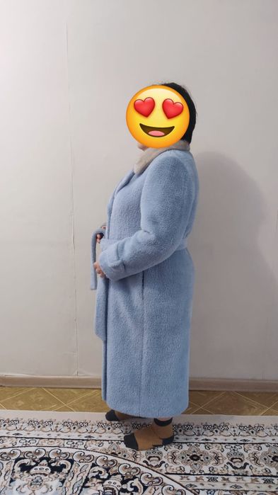 Продам новое пальто,