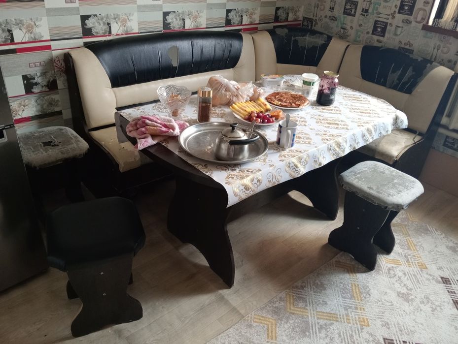 Кухонная мебель.