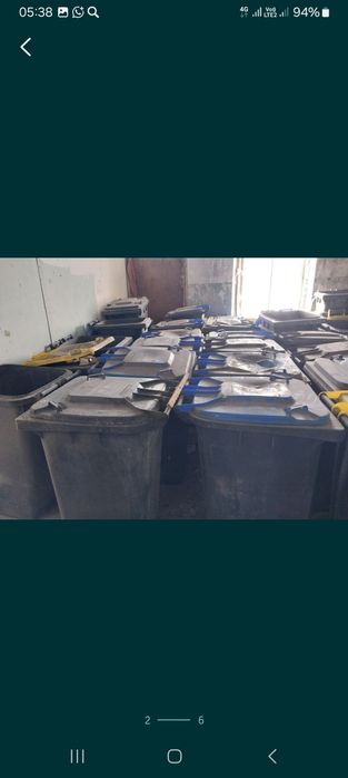 Продаю баки для мусора