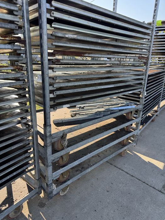 Carucioare flori, plante, CC, DC