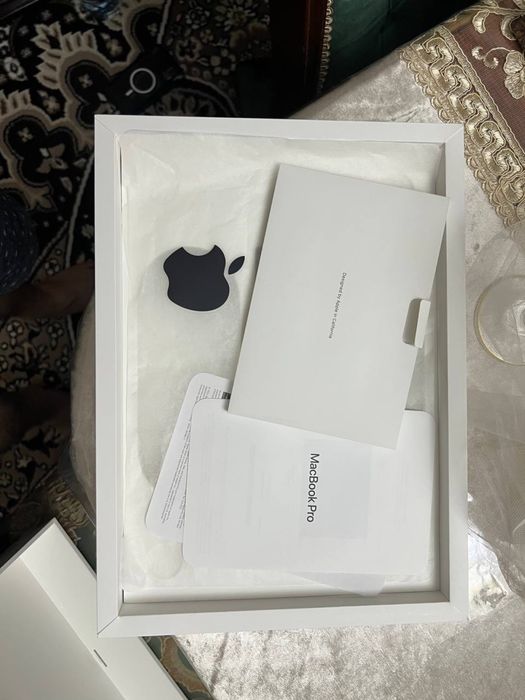 MacbookPro 2021 года 512 гб