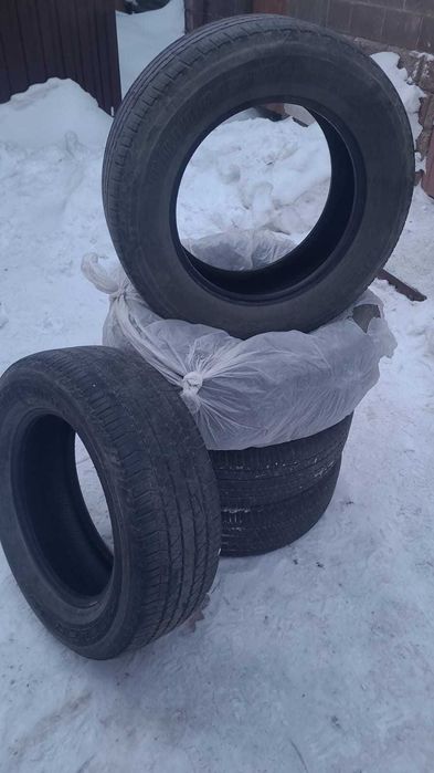 летние шины Bridgestone 265/60/18