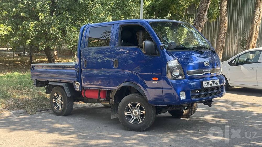 Сотилади Kia bongo 4/4