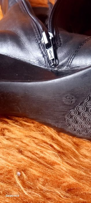 Продавам кожени ботуши от ест.кожа
