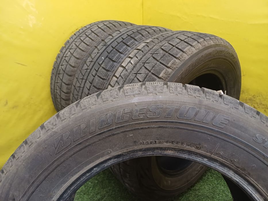Шины 215 60 R16 BRIDGESTONE комплект