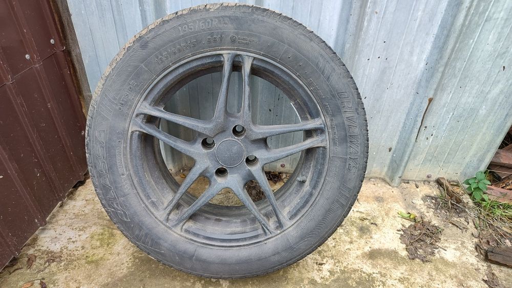 Dacia Logan 2006 GPL