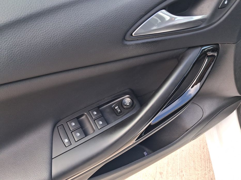 Opel Astra K 2021 1.2 benzina