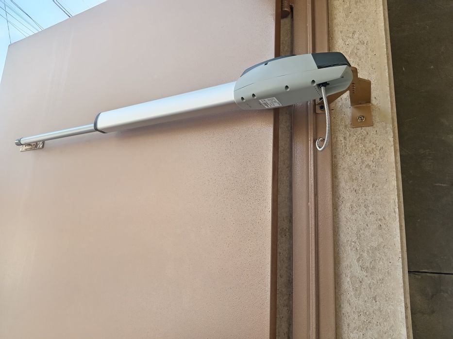 Установка автоматики на откатные и распашные ворота