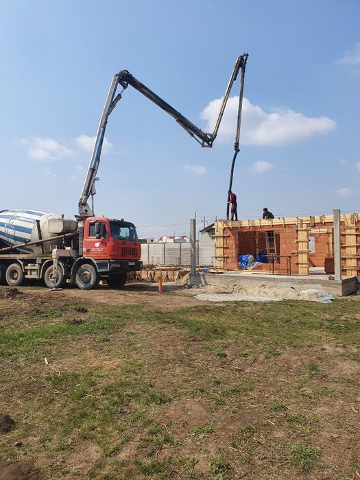 Vând casă în Cazasu nou