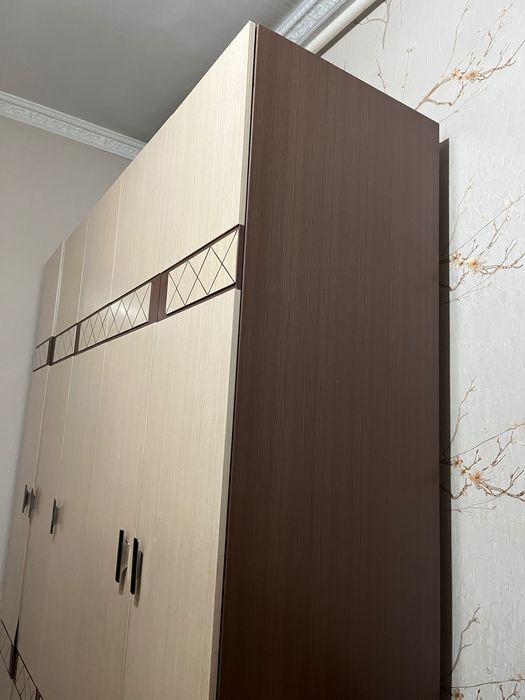 Спальный гарнитур отличного качества