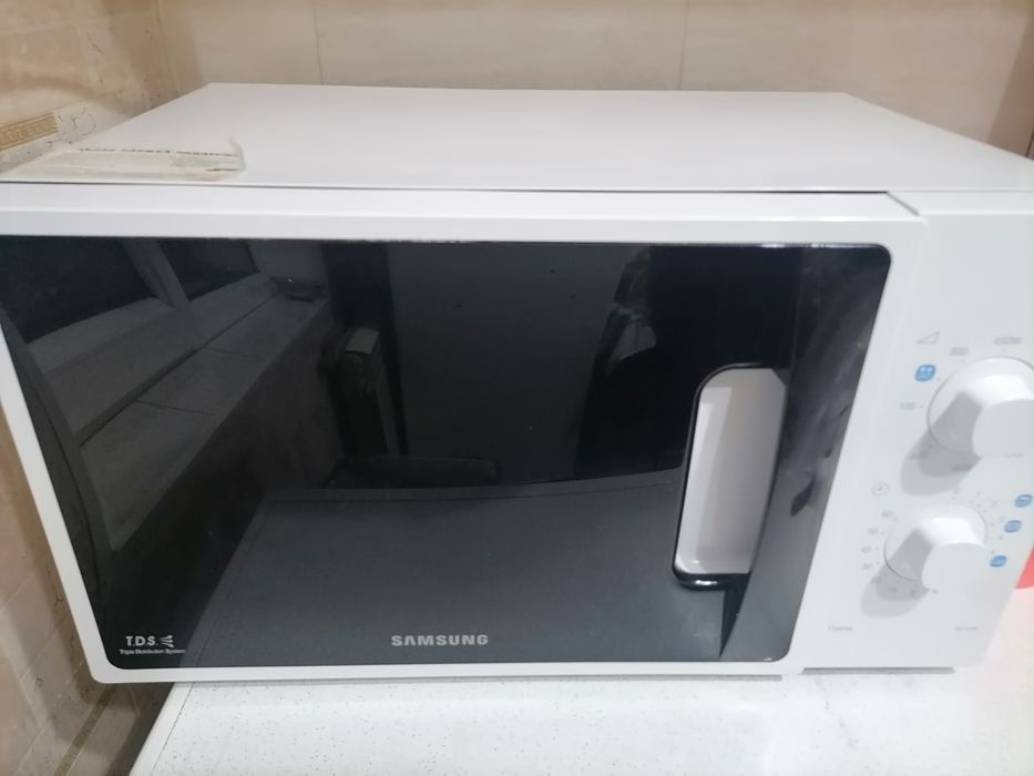 Микроволновка б/у