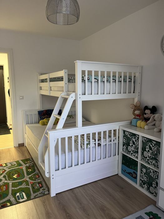 Pat supraetajat Mobexpert