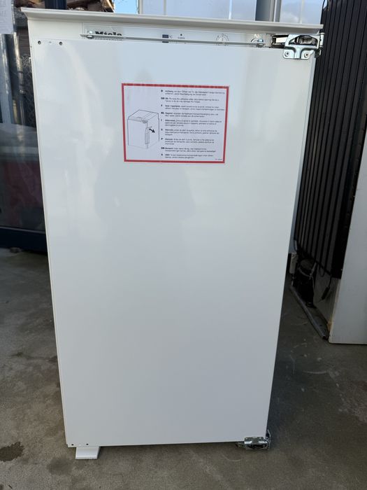 Хладилник за вграждане Миеле 102 см