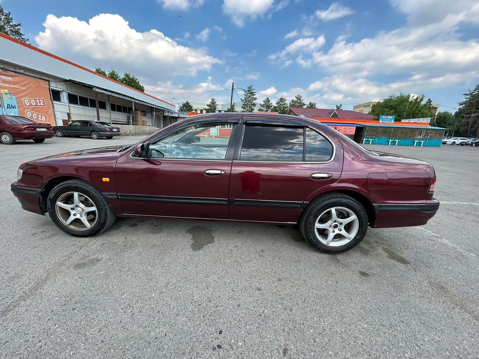 Продам Nissan Maxima A32/2.0