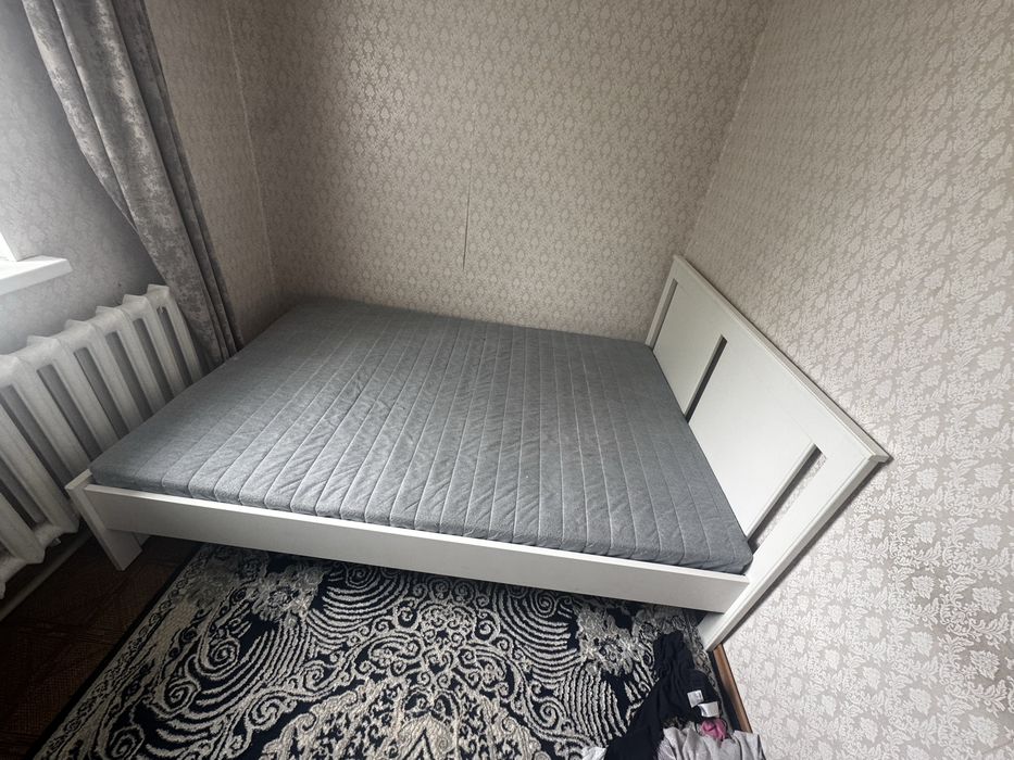 Продам кровать 160-200