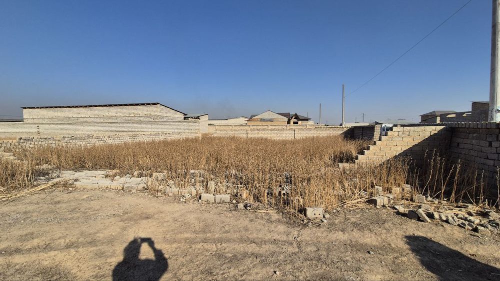 Земля под строительство дома 4 сотки.Хонабад махалля БЕРУНИ. 16*25