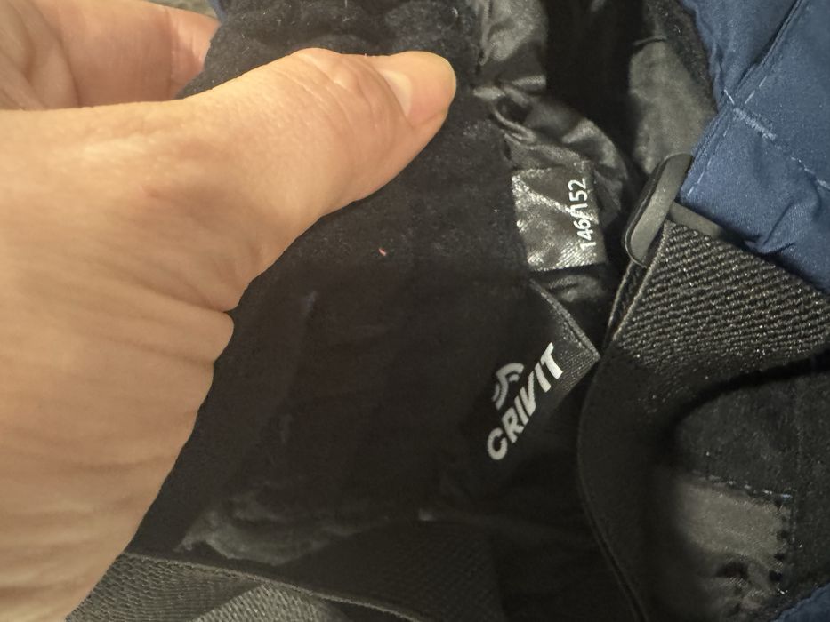 Vand costum ski 146/152