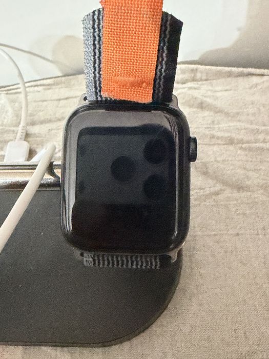 Apple watch Se 2( gps 2 поколения)