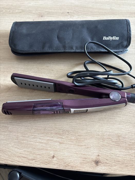 Placa babyliss cu aburi