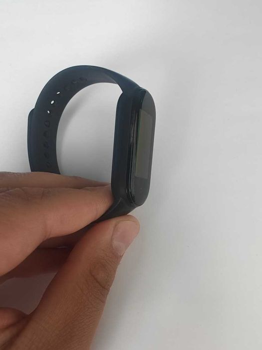Фитнес браслет Xiaomi Mi Smart Band 5