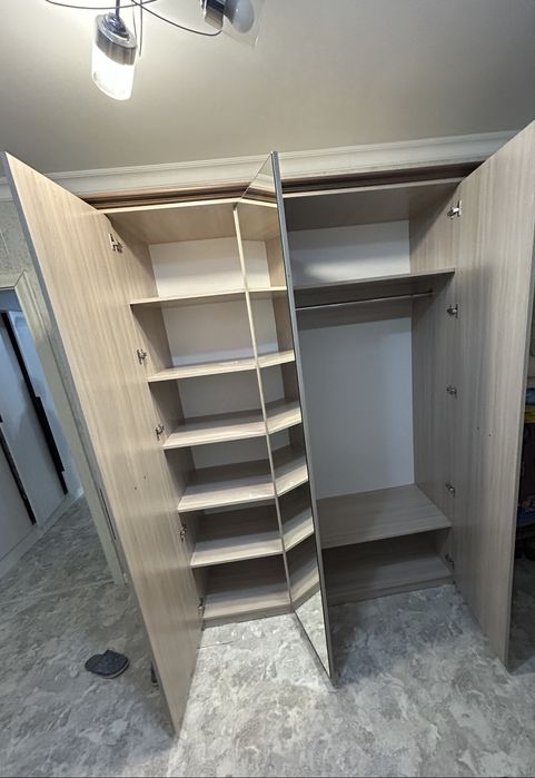 Шифанер для спальной комнаты