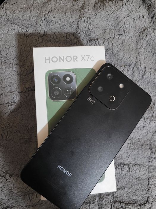 Продам honor x7c