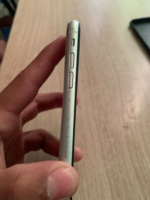 iphone XR в хорошем состоянии