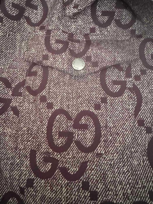 Gucci-Чисто ново автентично мъжко яке Л размер