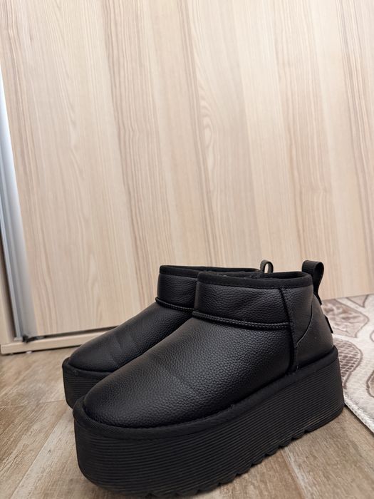 Зимни дамски боти тип ugg