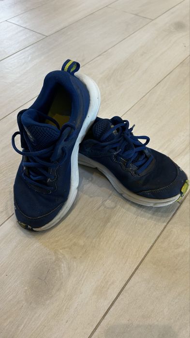 Pantofi Alergare Copii Under Armour nr. 36,5