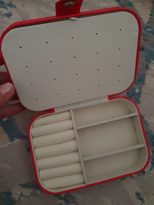 Обув. Косметика. Сумки.