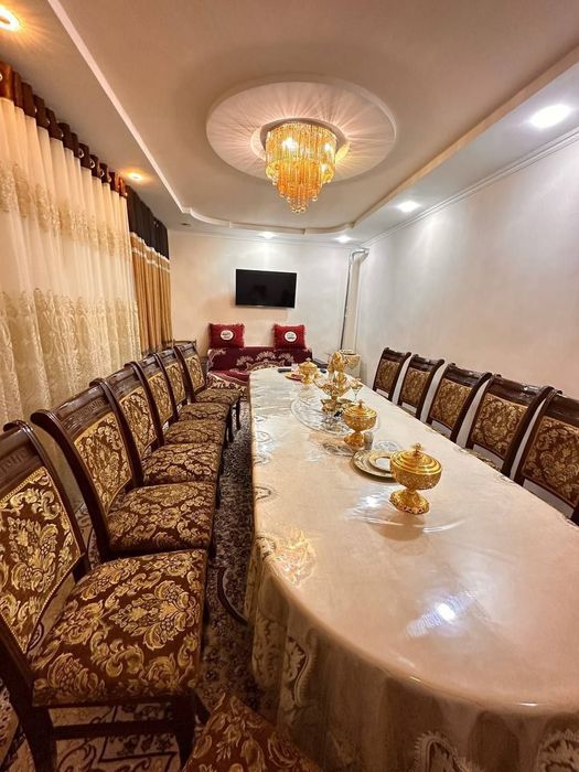 Eski shaharda hovli sotiladi tez va arzon