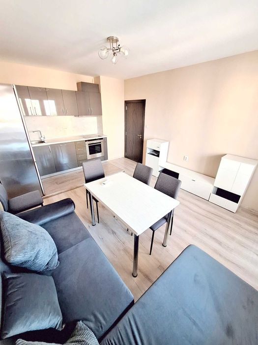 Дава се под наем Двустаен апартамент в София, Обеля - 72 кв.м за 443.7 € - Снимка #2