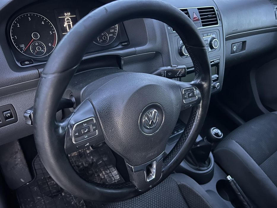 Vw touran 1.6 105 ks 2012 g код на мотора CAY