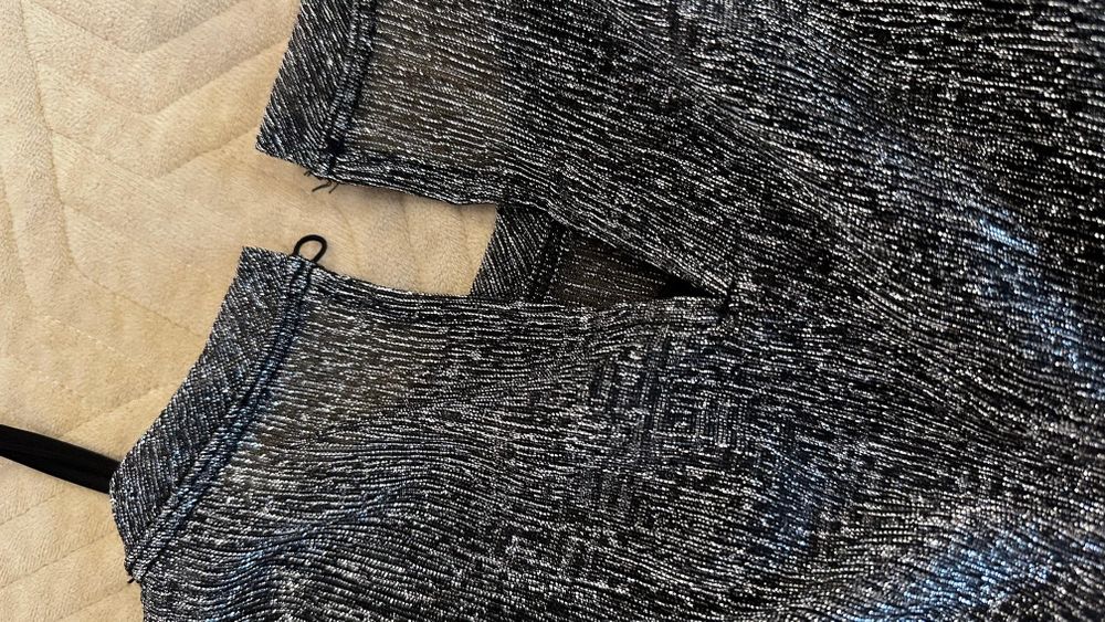 Продам стильное платье 42 размер