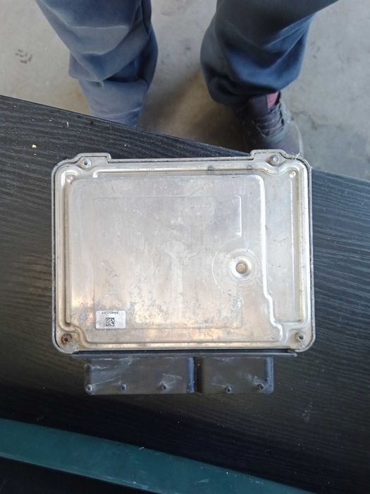 Компютър  за Опел Вектра ц 1.9cdti 150кс edc16c39 200лв