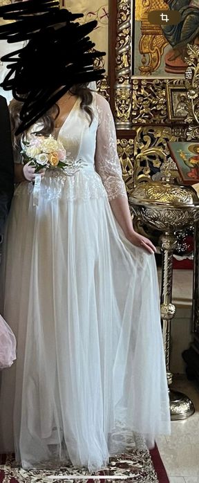 Vand rochie de mireasa la super pret