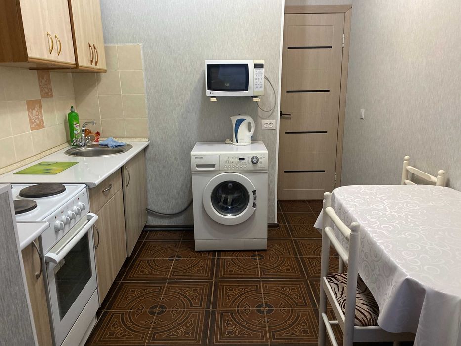 1-комн кв. 12 мкр. WiFi . Smart tv