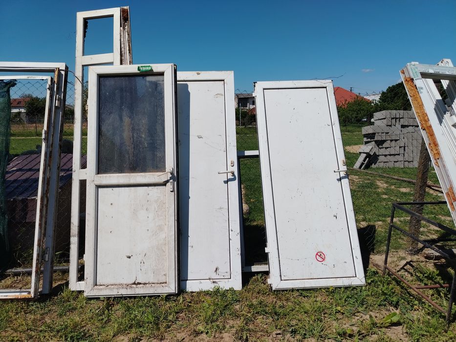 Vand geamuri si usi de termopan