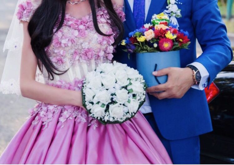 Продам платье