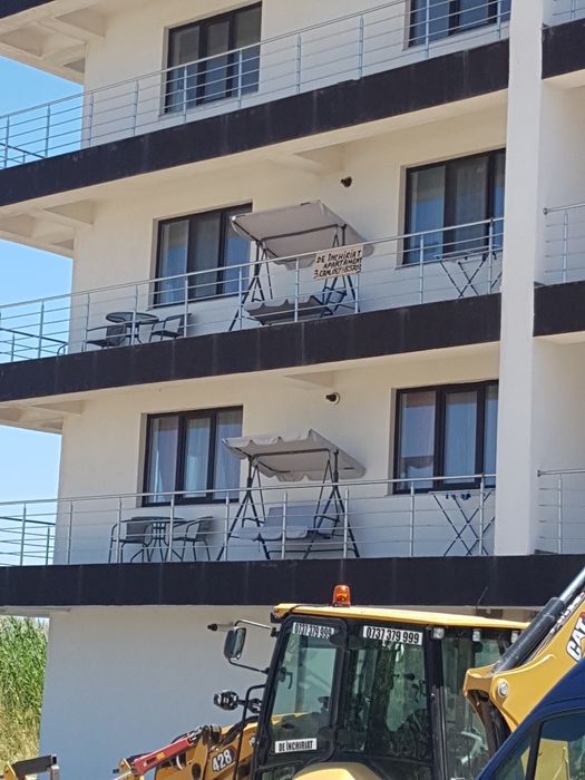 Apartament 3 camere Mamaia Nord vind ,schimb cu auto