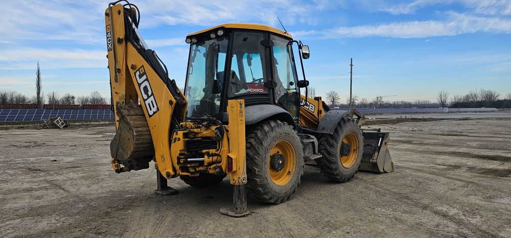 JCB 4CX din 2014