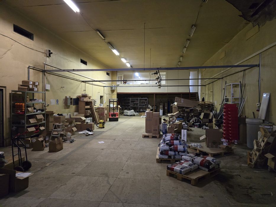 Birouri sau Spatii de depozitare